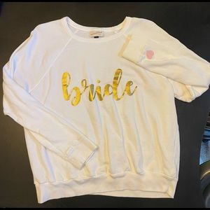 Bride bundle, sweatshirt and T-shirt